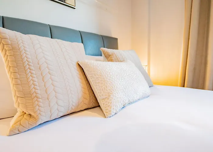 Апартаменты Dockview Port *